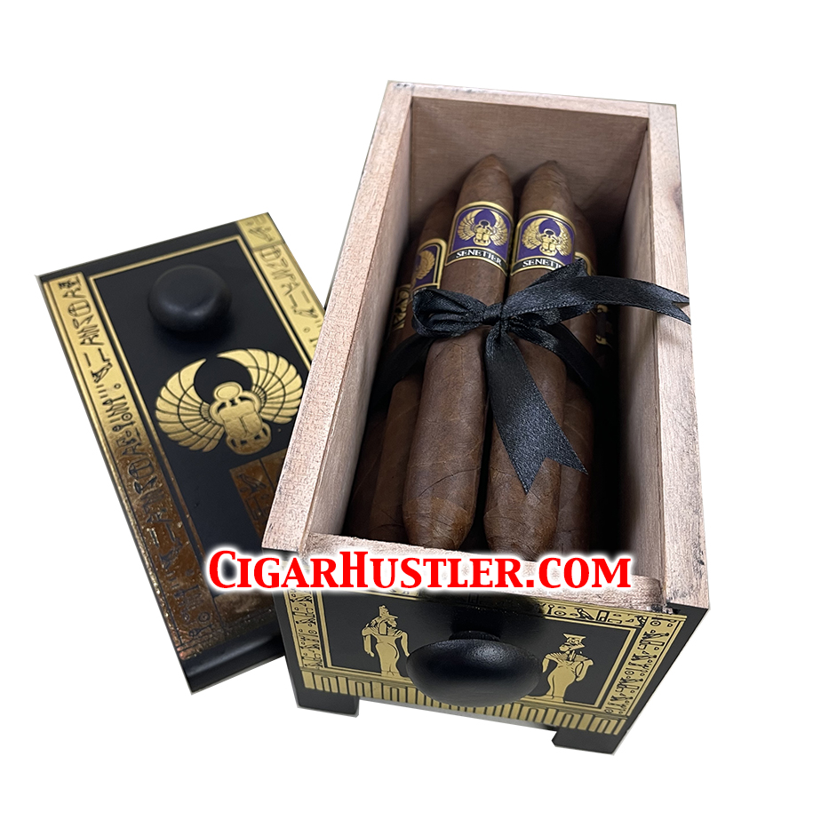 Highclere Castle Senetjer Cigar - Box